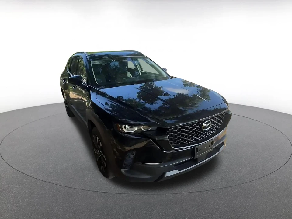 2025 Mazda CX-50 - Image 3 of 31