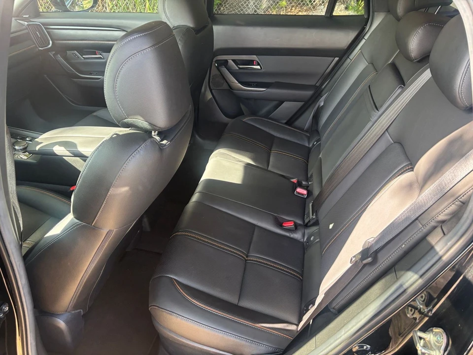 2025 Mazda CX-50 - Image 30 of 31
