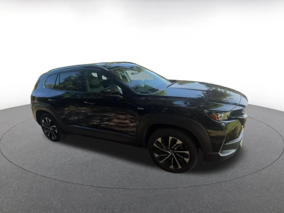 2025 Mazda CX-50 - Image 2 of 31