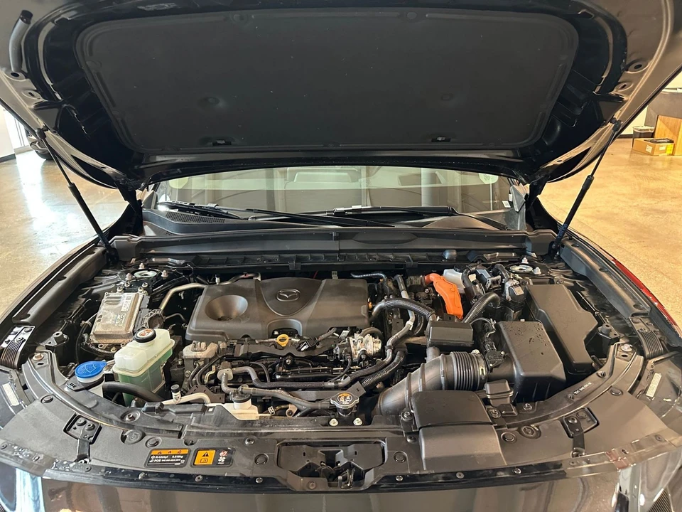2025 Mazda CX-50 - Image 29 of 31