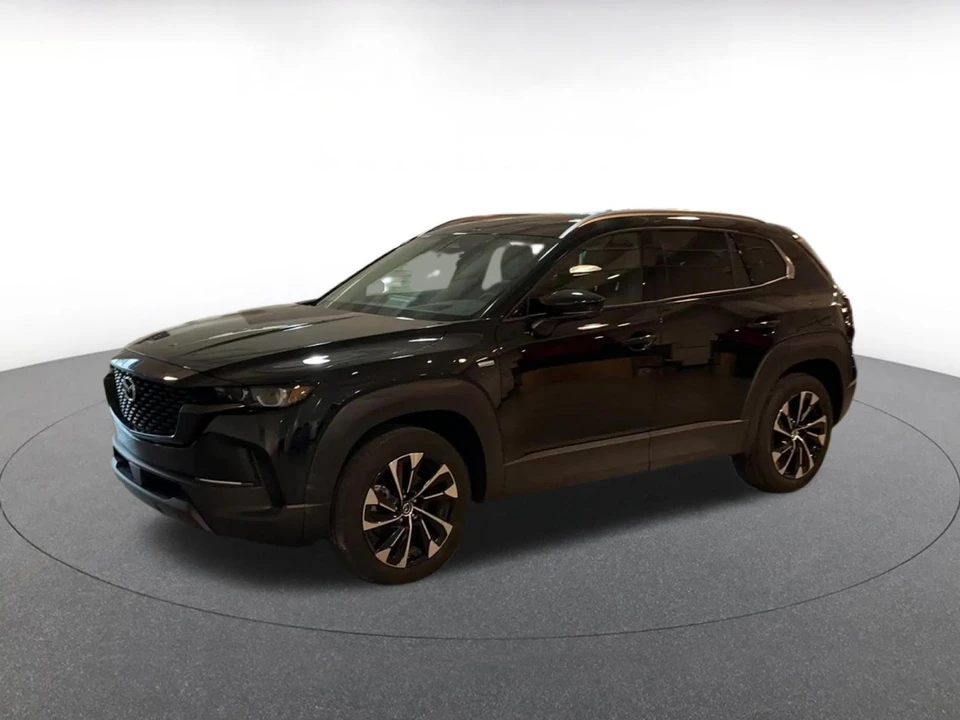 2025 Mazda CX-50 - Image 6 of 31