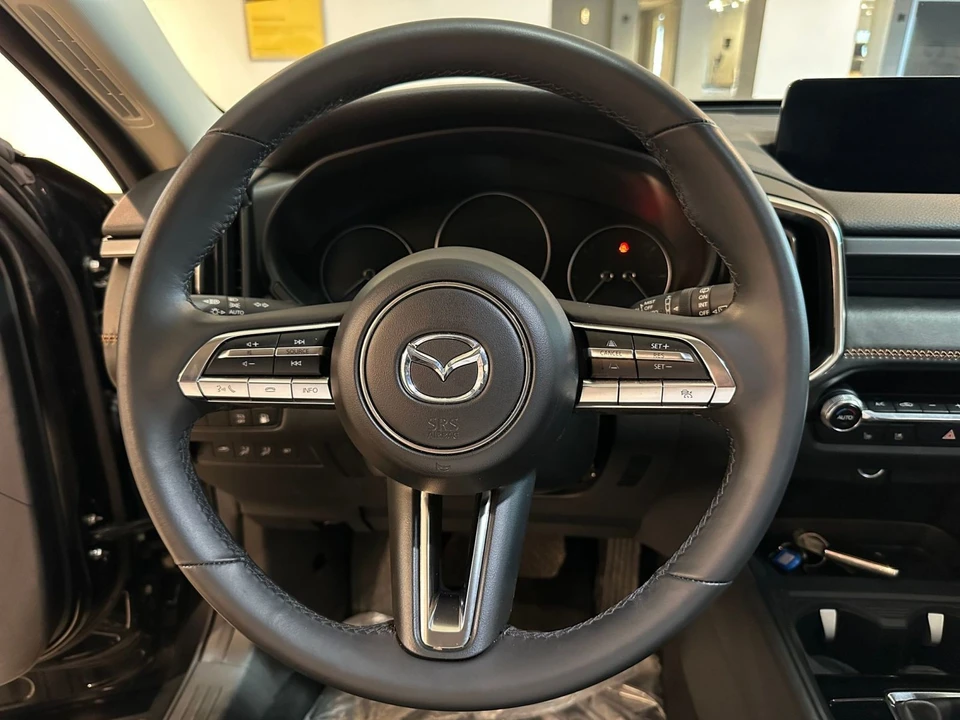 2025 Mazda CX-50 - Image 24 of 31