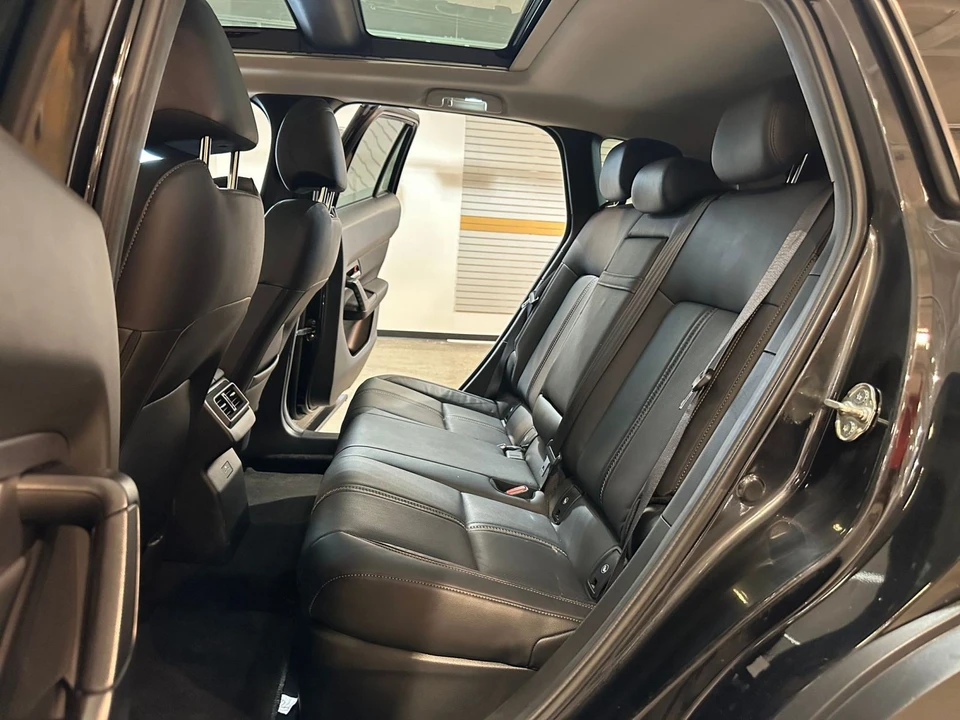 2025 Mazda CX-50 - Image 22 of 31