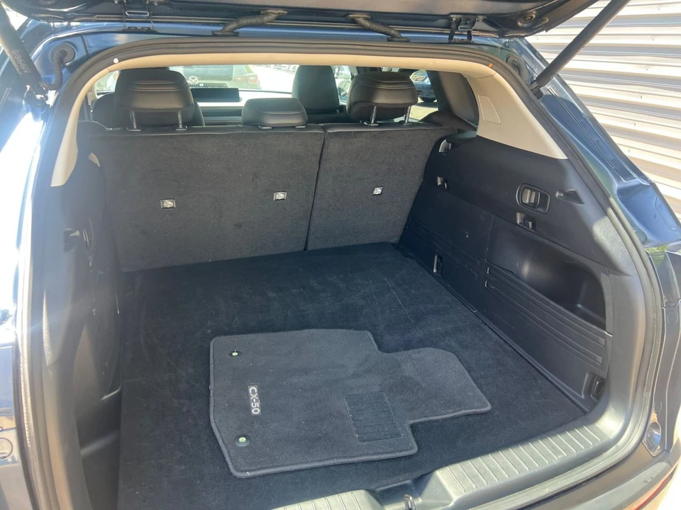 2025 Mazda CX-50 - Image 27 of 31