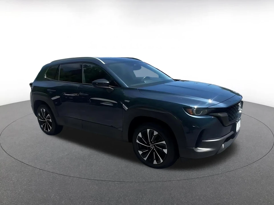 2025 Mazda CX-50 - Image 2 of 31