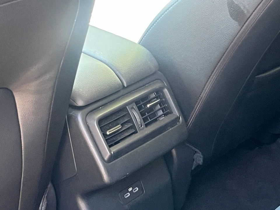 2025 Mazda CX-50 - Image 20 of 31