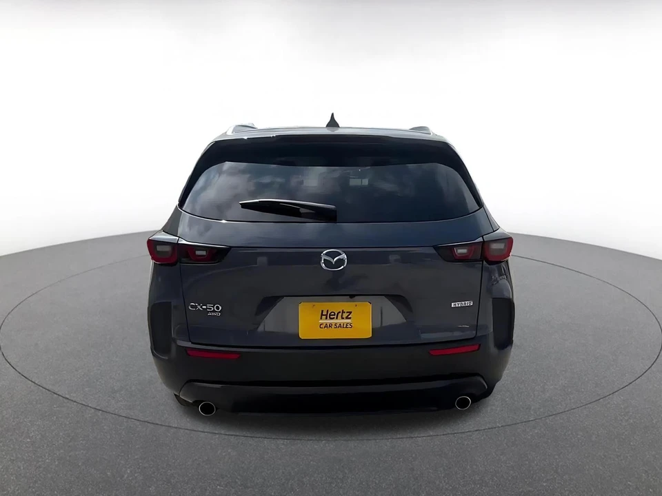 2025 Mazda CX-50 - Image 14 of 31