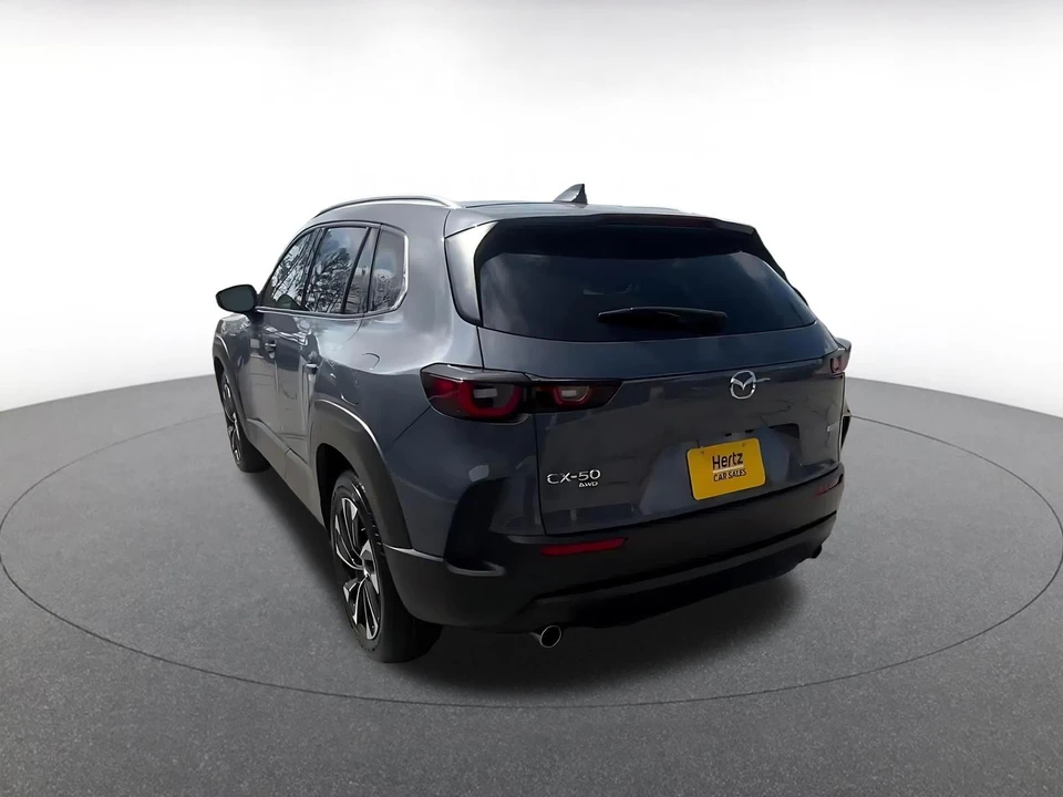 2025 Mazda CX-50 - Image 11 of 31