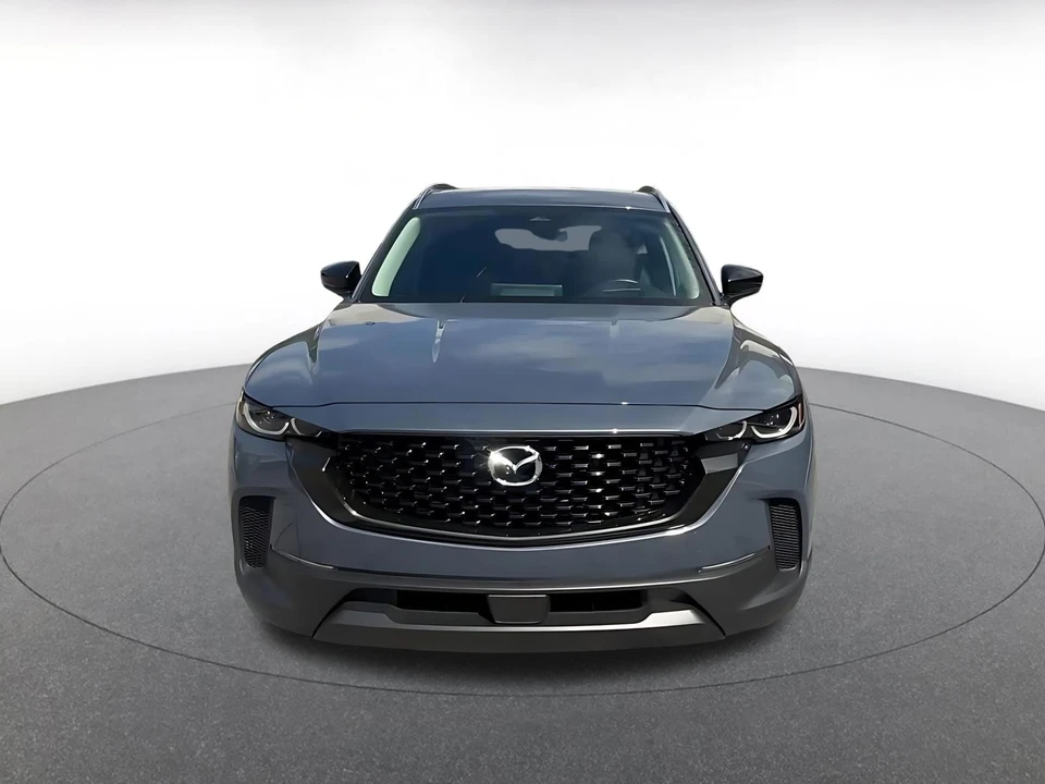 2025 Mazda CX-50 - Image 4 of 31