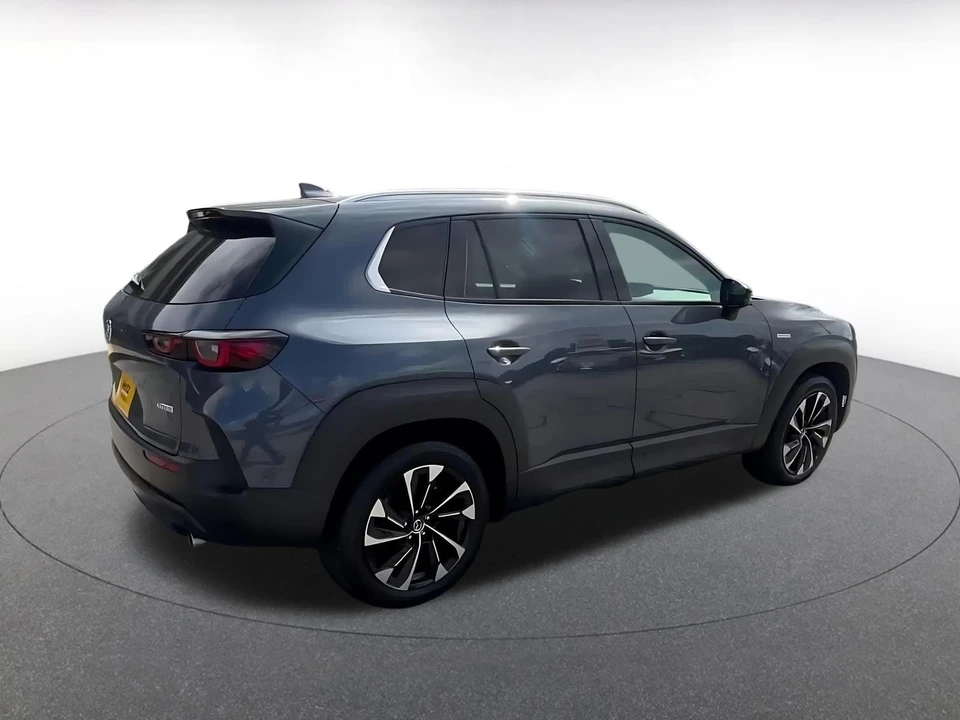 2025 Mazda CX-50 - Image 17 of 31