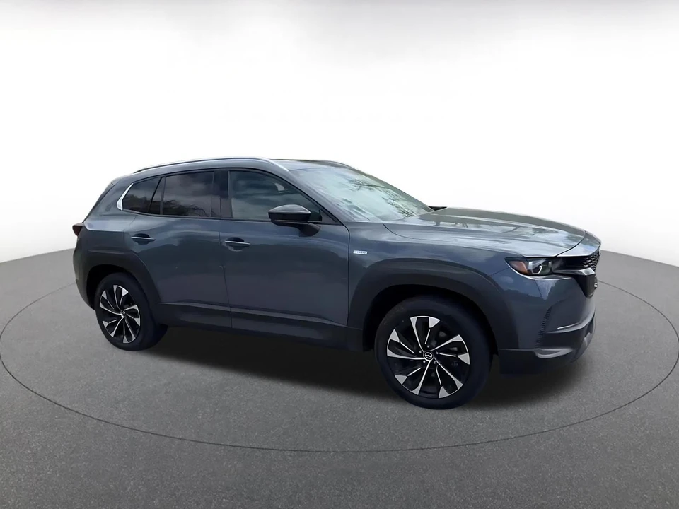 2025 Mazda CX-50 - Image 2 of 31