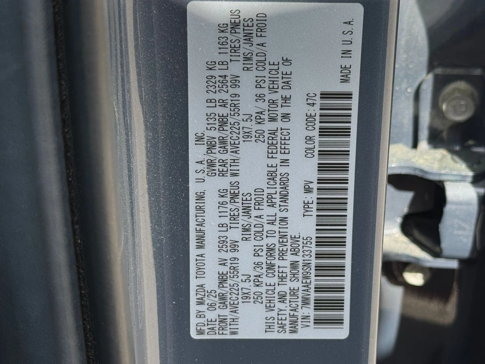 2025 Mazda CX-50 - Image 22 of 31