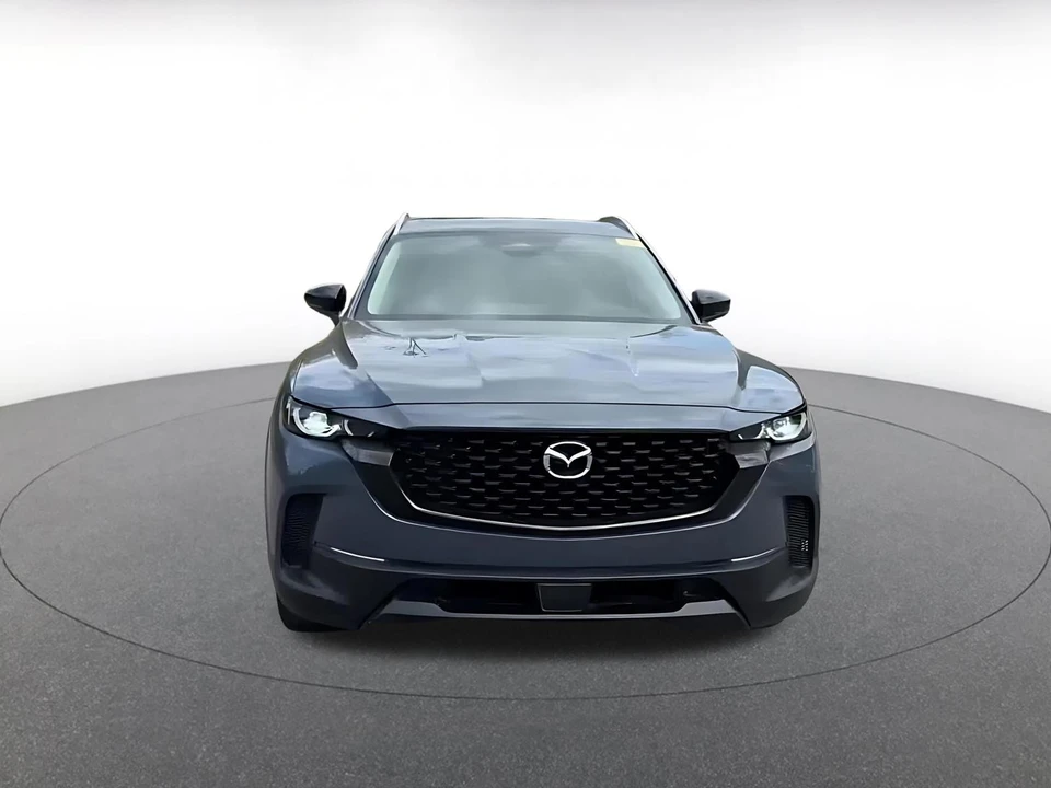 2025 Mazda CX-50 - Image 4 of 31