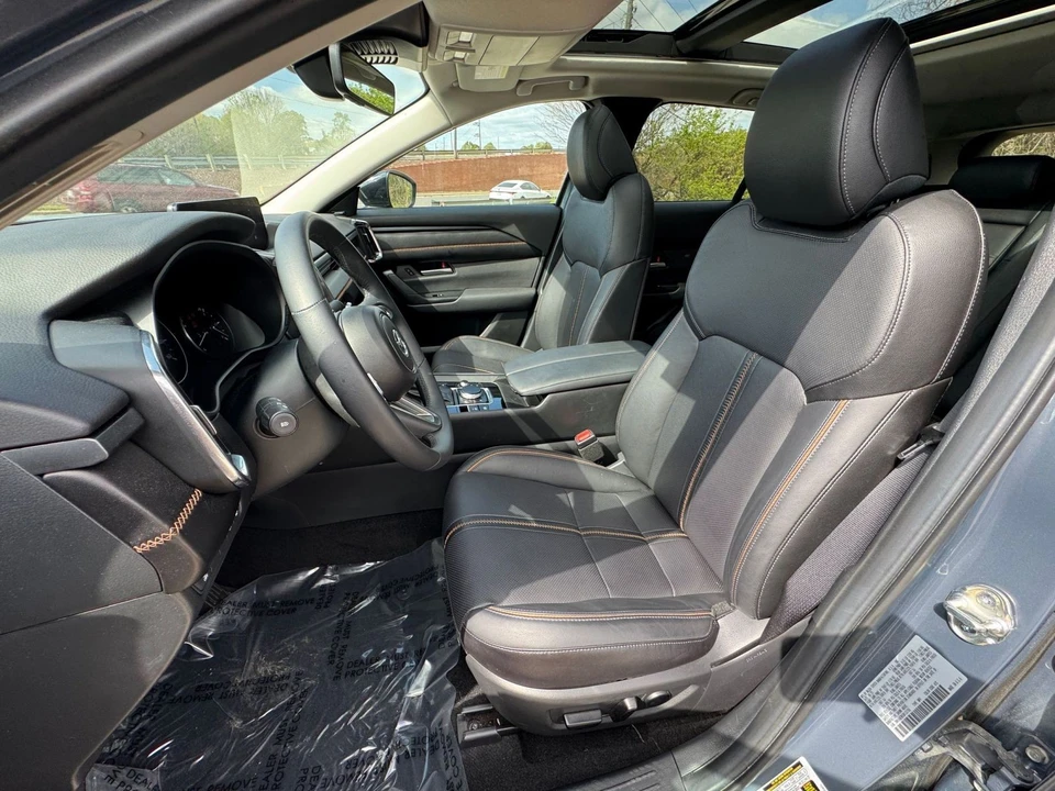 2025 Mazda CX-50 - Image 29 of 31