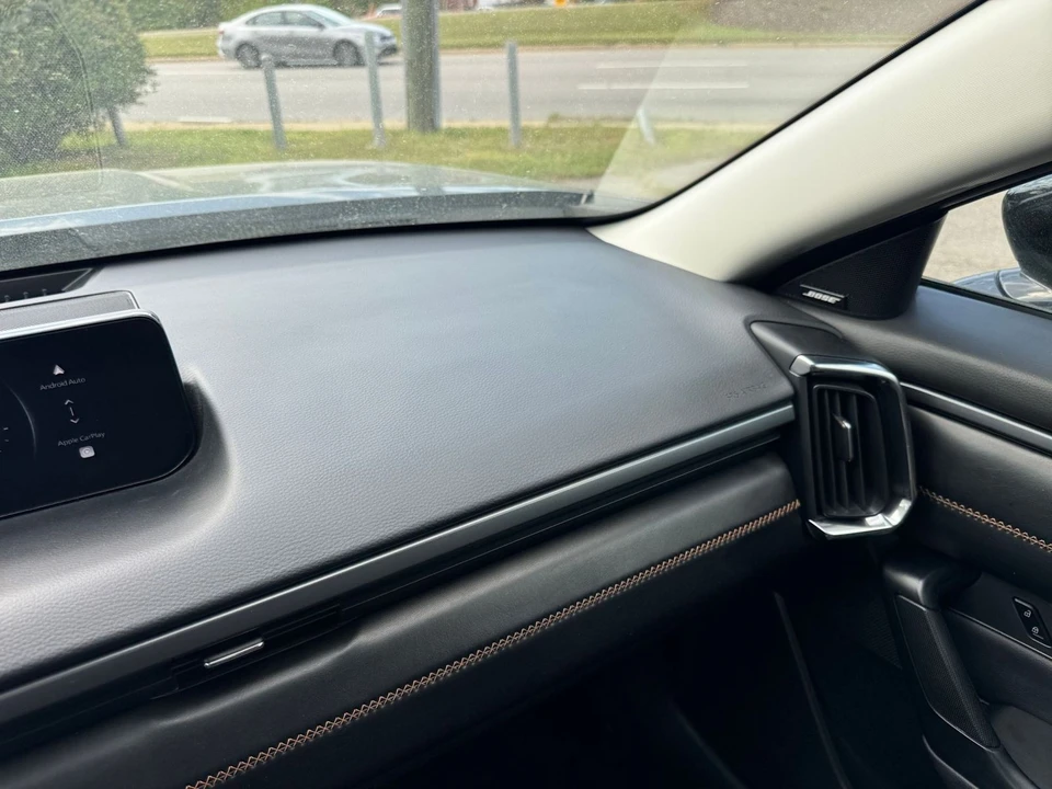 2025 Mazda CX-50 - Image 28 of 31