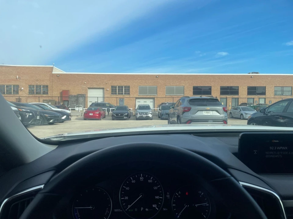 2025 Mazda CX-50 - Image 30 of 31