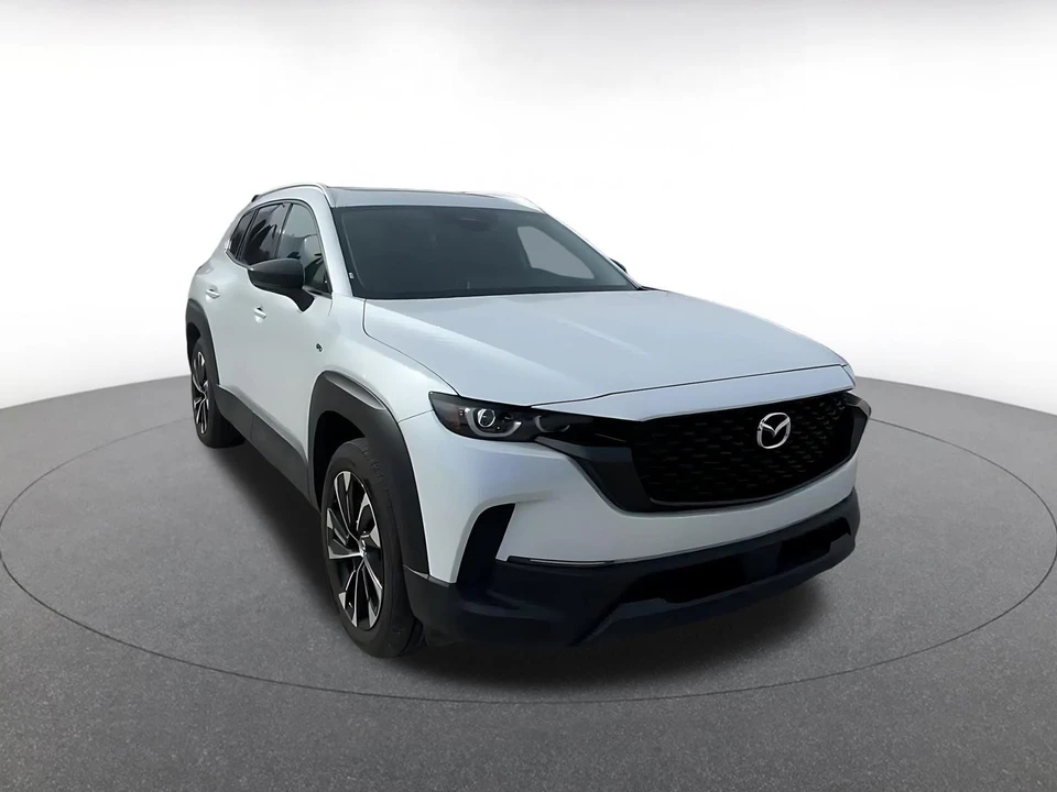 2025 Mazda CX-50 - Image 3 of 31
