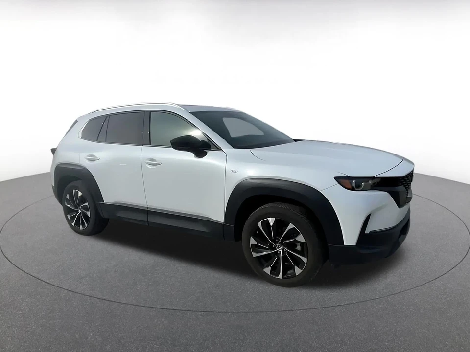 2025 Mazda CX-50 - Image 2 of 31
