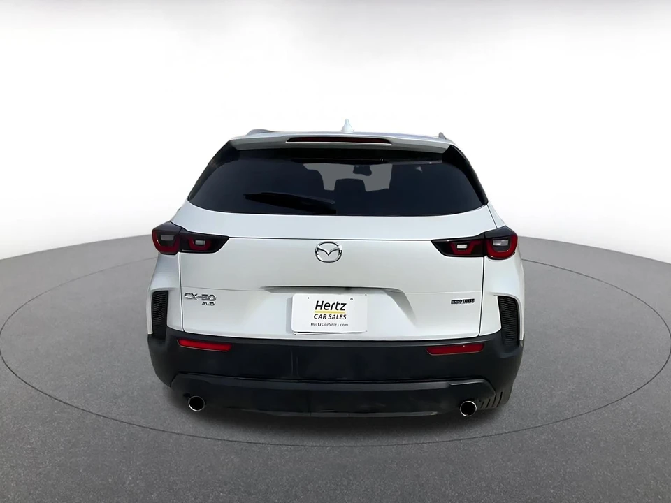 2025 Mazda CX-50 - Image 10 of 31