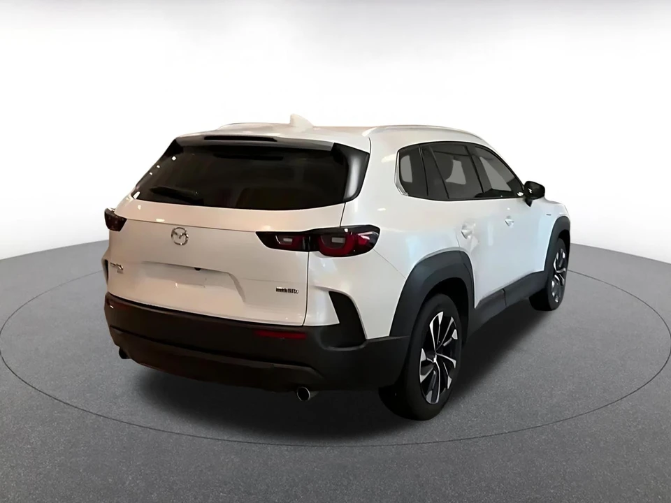 2025 Mazda CX-50 - Image 12 of 31