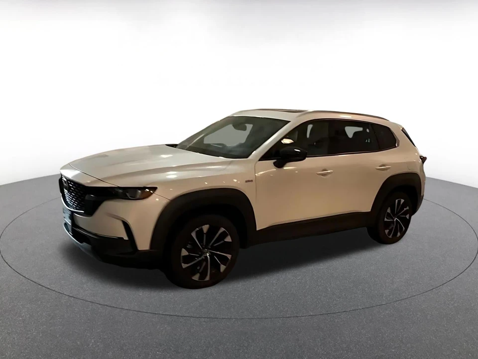 2025 Mazda CX-50 - Image 9 of 31