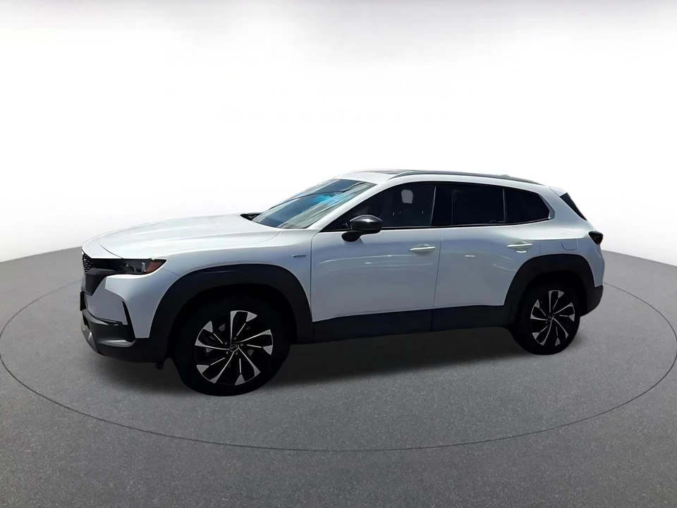 2025 Mazda CX-50 - Image 8 of 31