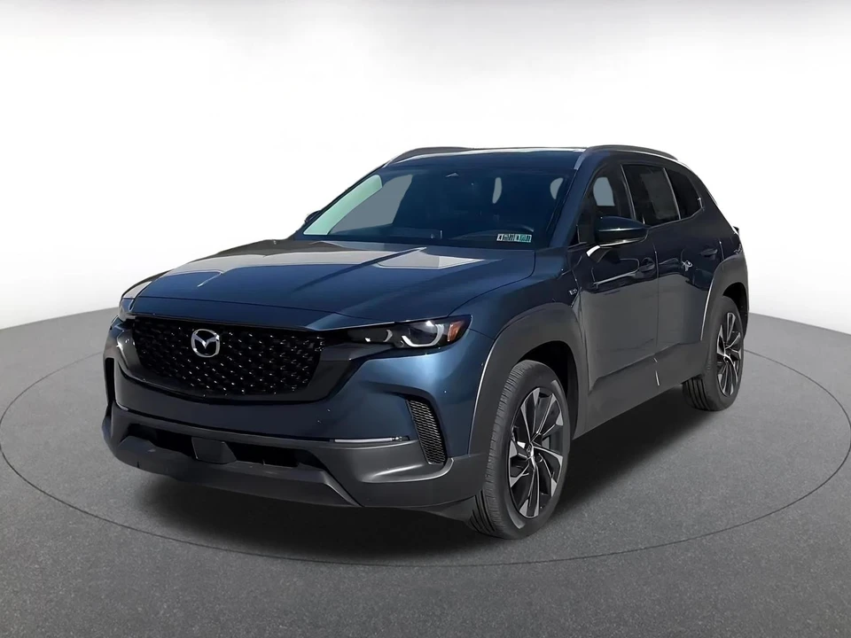 2025 Mazda CX-50 - Image 5 of 31