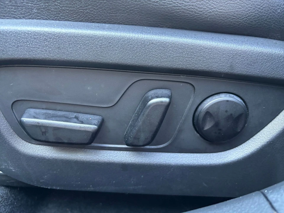 2025 Mazda CX-50 - Image 20 of 31