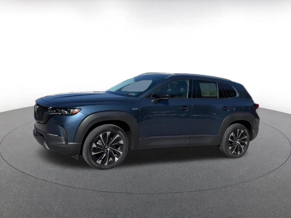2025 Mazda CX-50 - Image 7 of 31