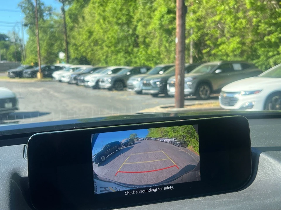 2025 Mazda CX-50 - Image 19 of 31