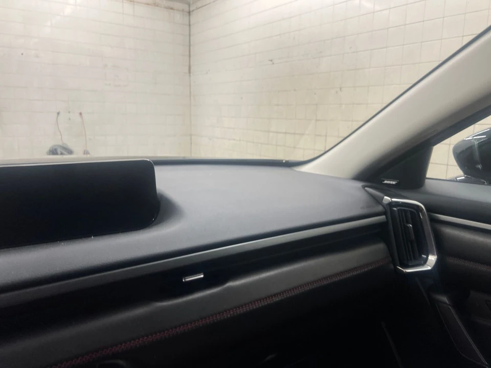 2025 Mazda CX-50 - Image 29 of 31
