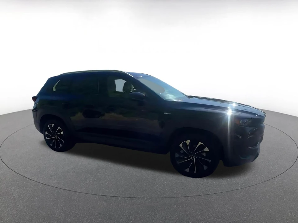 2025 Mazda CX-50 - Image 2 of 31