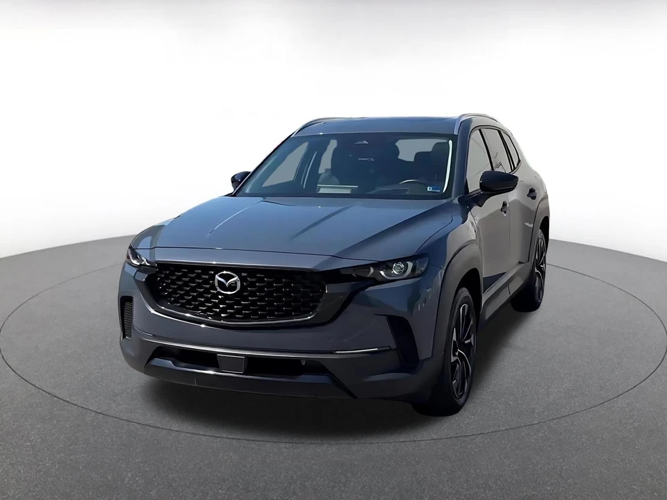 2025 Mazda CX-50 - Image 8 of 31