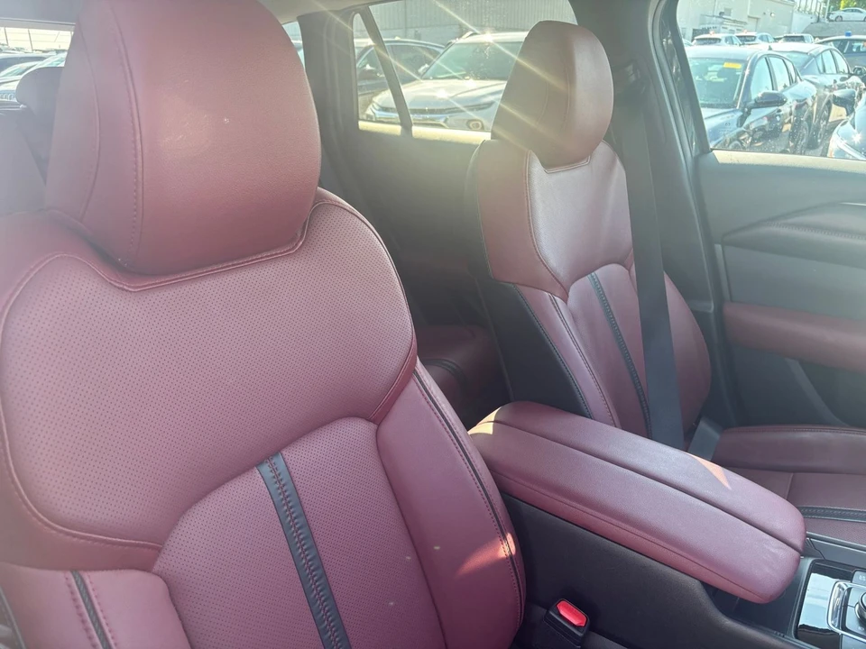 2025 Mazda CX-50 - Image 29 of 31