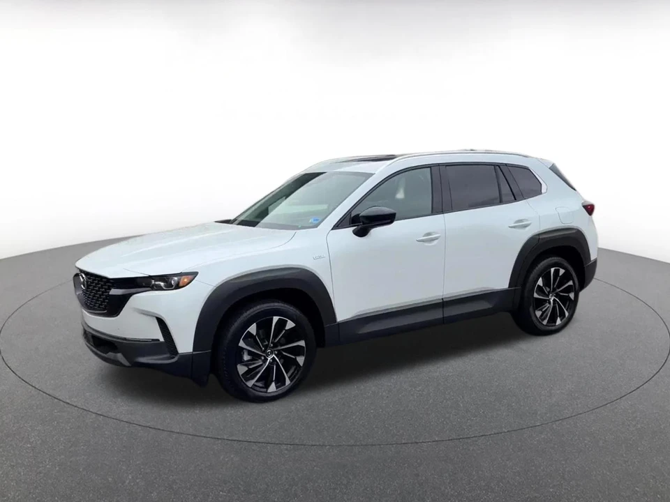 2025 Mazda CX-50 - Image 6 of 31
