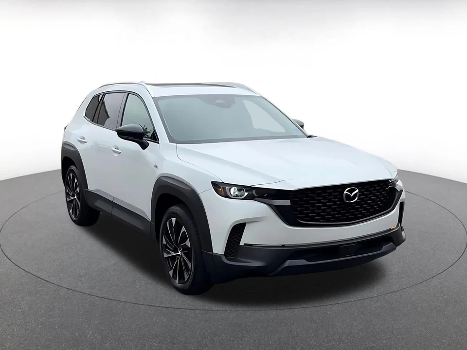 2025 Mazda CX-50 - Image 3 of 31