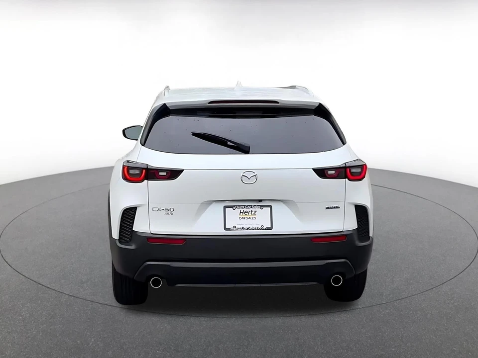 2025 Mazda CX-50 - Image 10 of 31