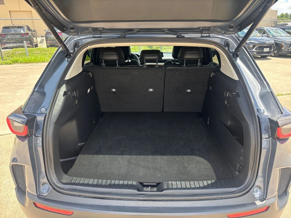 2025 Mazda - Image 30 of 31