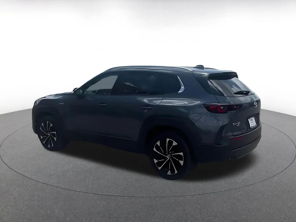 2025 Mazda CX-50 - Image 12 of 31