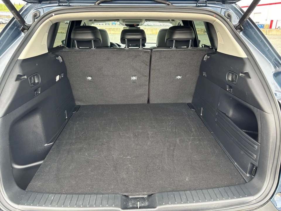 2025 Mazda CX-50 - Image 29 of 31