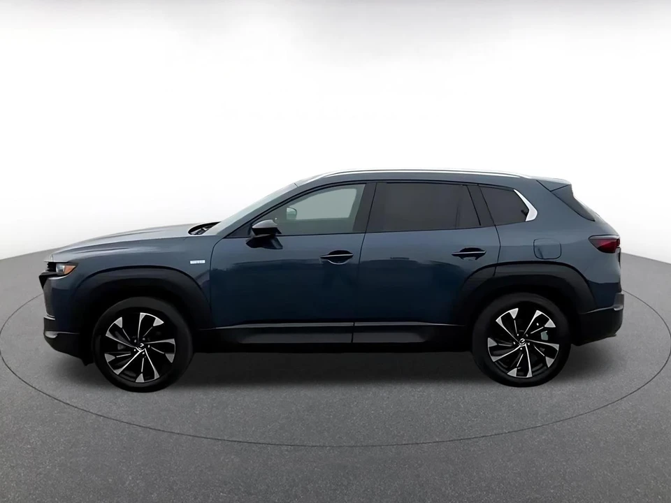 2025 Mazda CX-50 - Image 11 of 31