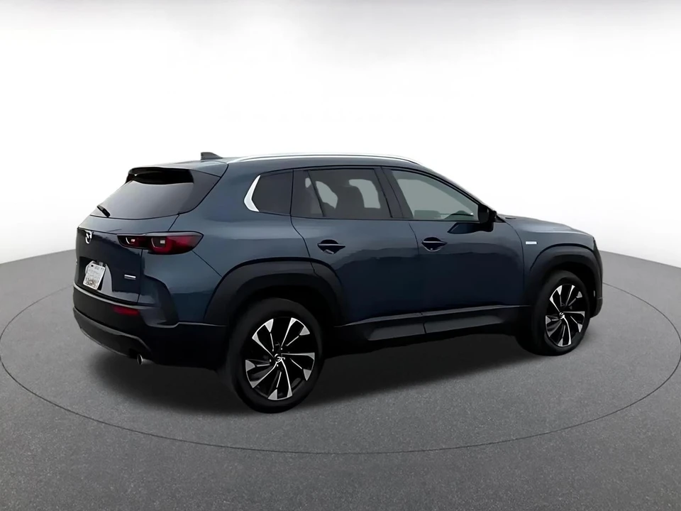 2025 Mazda CX-50 - Image 17 of 31