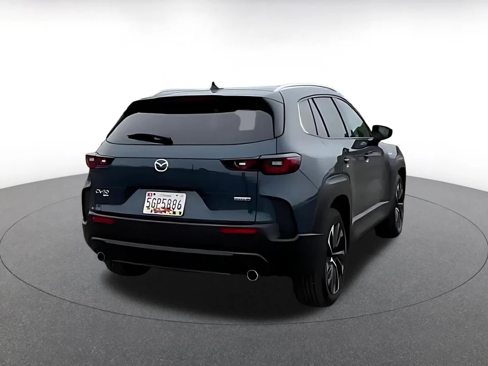 2025 Mazda CX-50 - Image 13 of 31