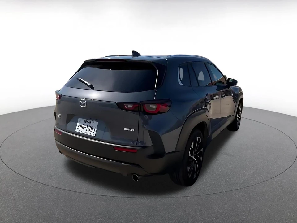 2025 Mazda CX-50 - Image 16 of 31