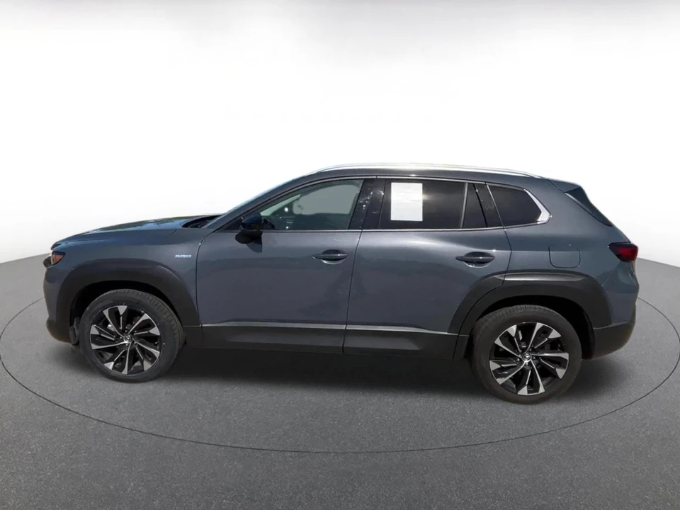 2025 Mazda CX-50 - Image 7 of 31