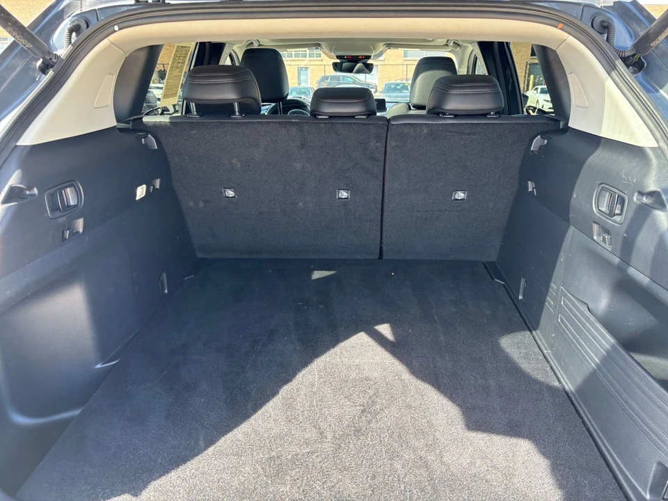 2025 Mazda CX-50 - Image 29 of 31