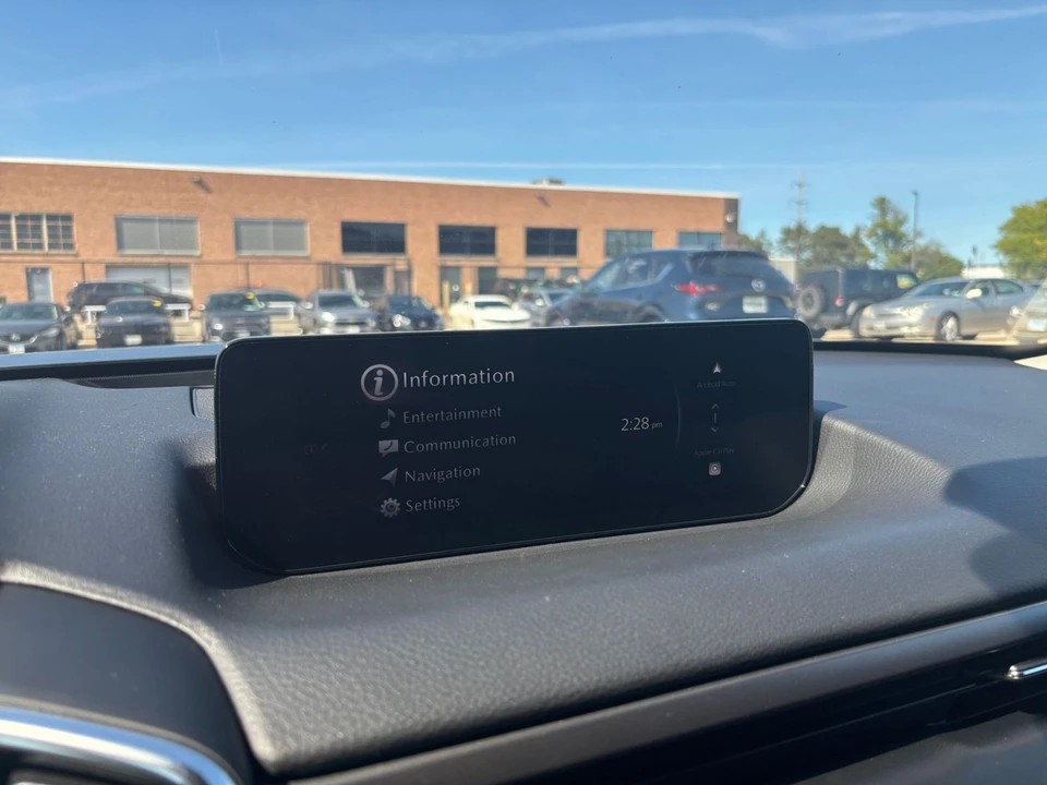 2025 Mazda CX-50 - Image 22 of 31