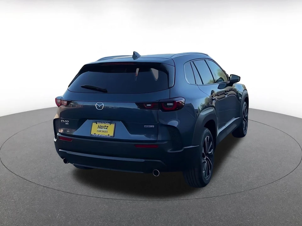 2025 Mazda CX-50 - Image 16 of 31