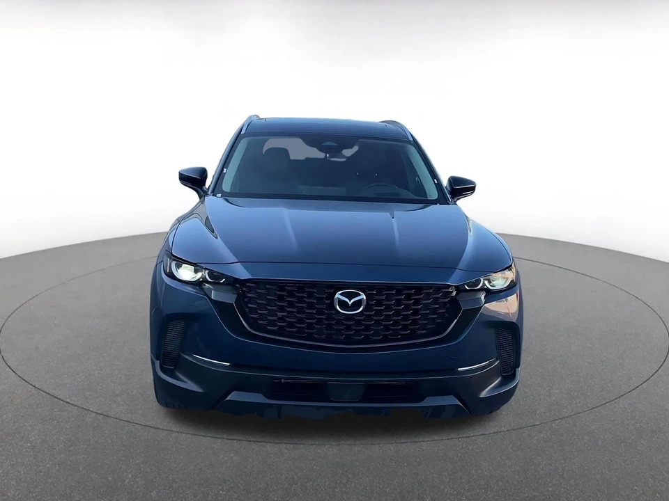 2025 Mazda CX-50 - Image 4 of 31