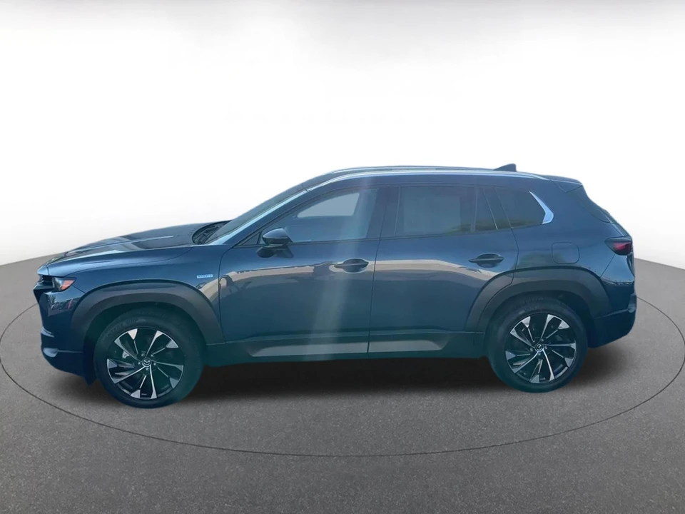 2025 Mazda CX-50 - Image 9 of 31